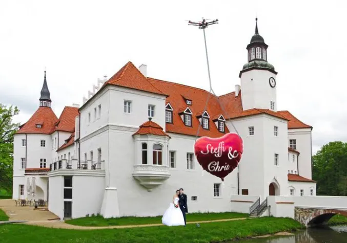 Bild: Aufmerksamkeitsstark und einzigartig: Werbung, die beflügelt