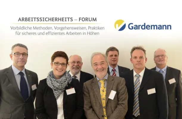 Experten diskutieren beim Arbeitssicherheits-Forum von Gardemann Bild: Experten diskutieren beim Arbeitssicherheits-Forum von Gardemann