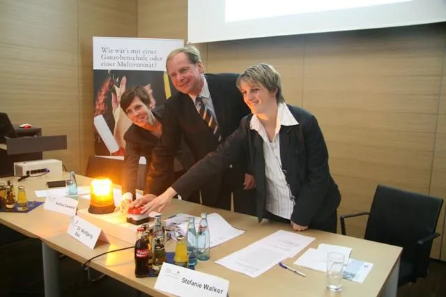Bildungsportal Neckar-Alb geht online Bild: Bildungsportal Neckar-Alb geht online
