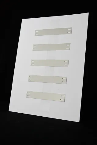 Bild: Schnäppchenpreise für Schild- und Kennzeichnungsmaterial