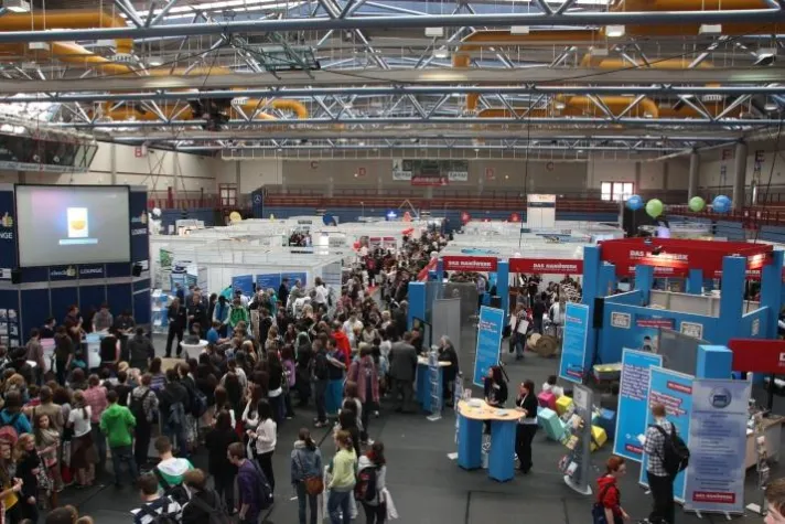 azubi- & studientage Koblenz 2013 - Jugend trifft Zukunft Bild: azubi- & studientage Koblenz 2013 - Jugend trifft Zukunft