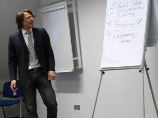 Seminar - Mit 14 einfachen Schritten zu starker Gesundheit und Vitalität Bild: Seminar - Mit 14 einfachen Schritten zu starker Gesundheit und Vitalität