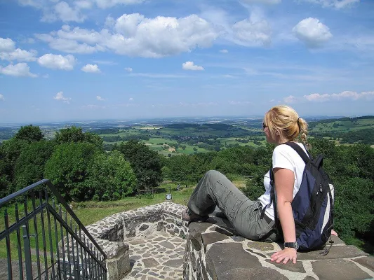 Bild: Vulkanring Vogelsberg - 6 Tage Wandergenuss im Vogelsberg vom 19.-24. Mai - Streckenwanderung mit Bustransfer
