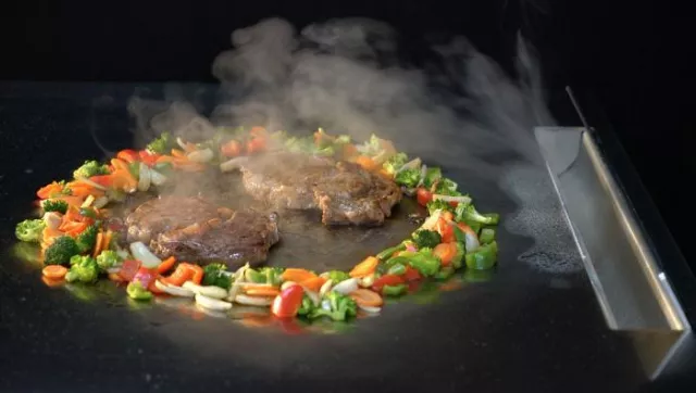 Bild: CDS-Design: Neue Dampfabzugs-Technologie für Teppan- und Induktionskochfelder