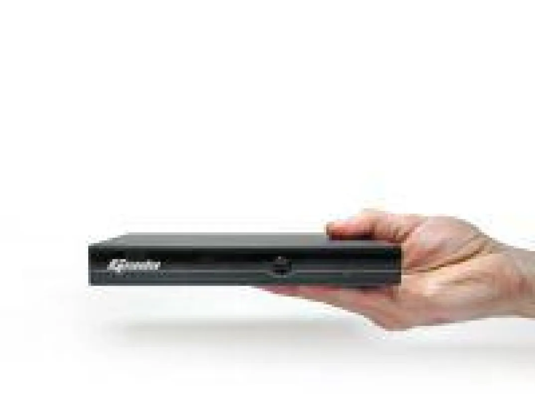 Bildunterschrift: Digital Signage-Player mit kosteneffizienter Ausstattung - der Booksize-PC D67-2 von Giada