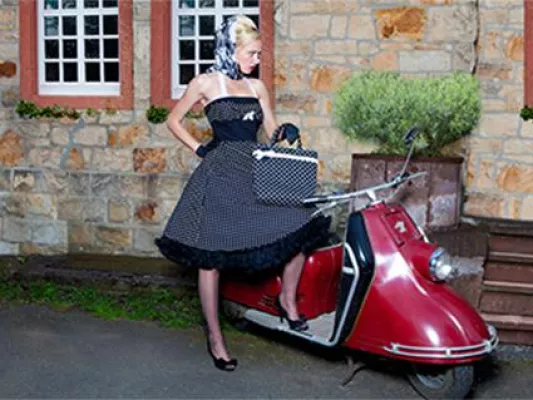 Bild: 60 Jahre Heinkel-Tourist