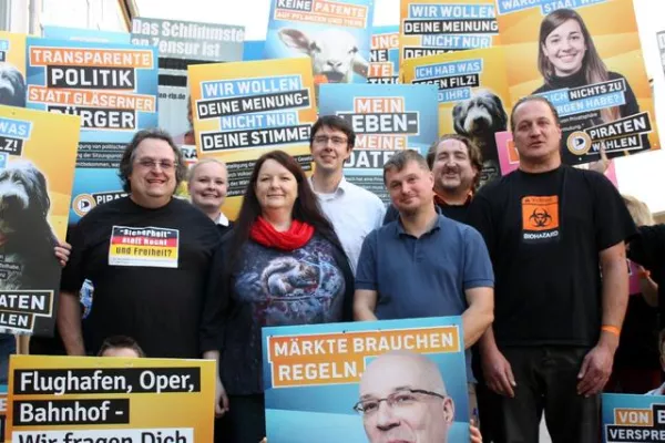 Bild: PIRATEN-Stammtisch blickt auf Landesparteitag zurück