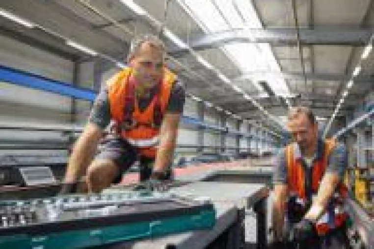 Knorr-Bremse auf der InnoTrans: Elektrifizierung und Vernetzung im Schienenverkehr Bild: Knorr-Bremse auf der InnoTrans: Elektrifizierung und Vernetzung im Schienenverkehr