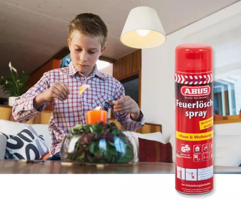 Bild: Entstehungsbrände in der Adventszeit - effektiver Schutz mit Feuerlöschsprays