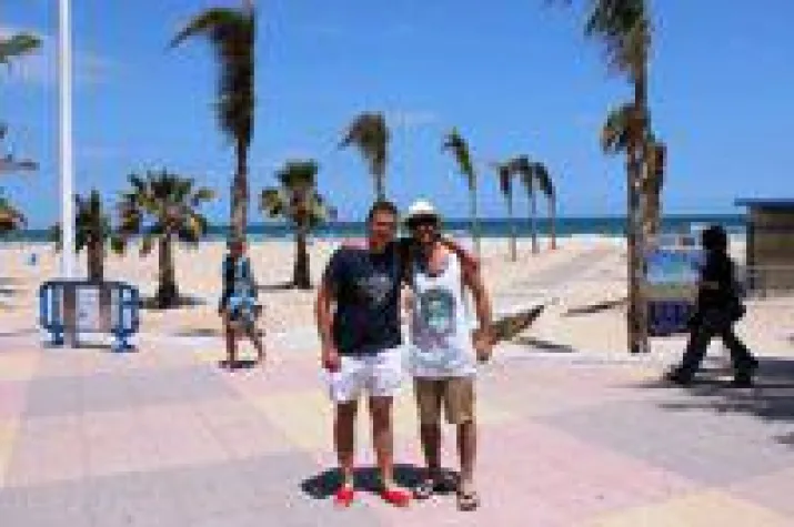 Camping direkt am Mittelmeer - ein unvergessliches Erlebnis für Spanisch Sprachschüler aus Valencia Bild: Camping direkt am Mittelmeer - ein unvergessliches Erlebnis für Spanisch Sprachschüler aus Valencia