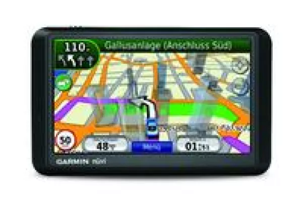 Bild: Garmin präsentiert nüvi 7x5-Serie mit Fahrspurassistent, Kreuzungsansicht und 3D-Darstellung