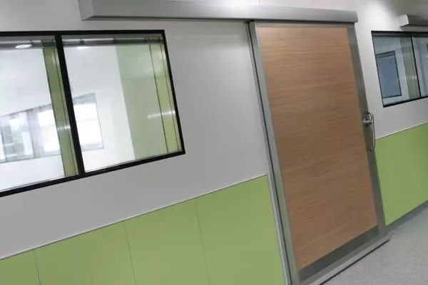 Bild: Verglasungen für Krankenhäuser