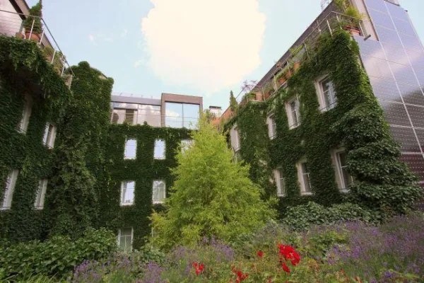 Bild: Holiday Check Award für Boutiquehotel Stadthalle