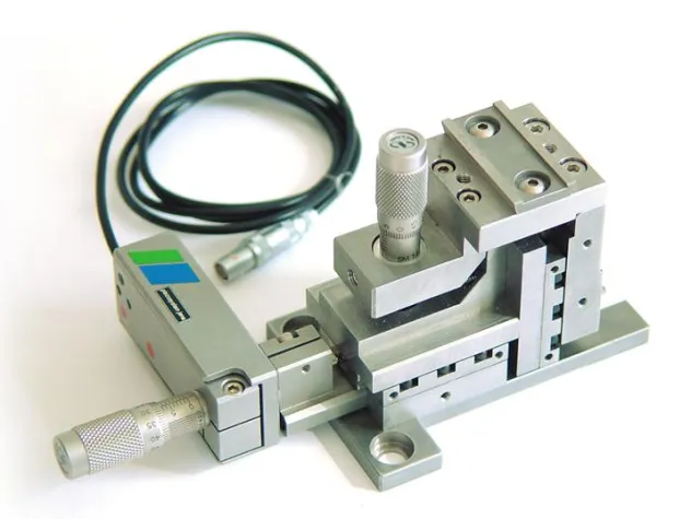 Bild: Ultrapräzise Feinstverstellung für Lineartische