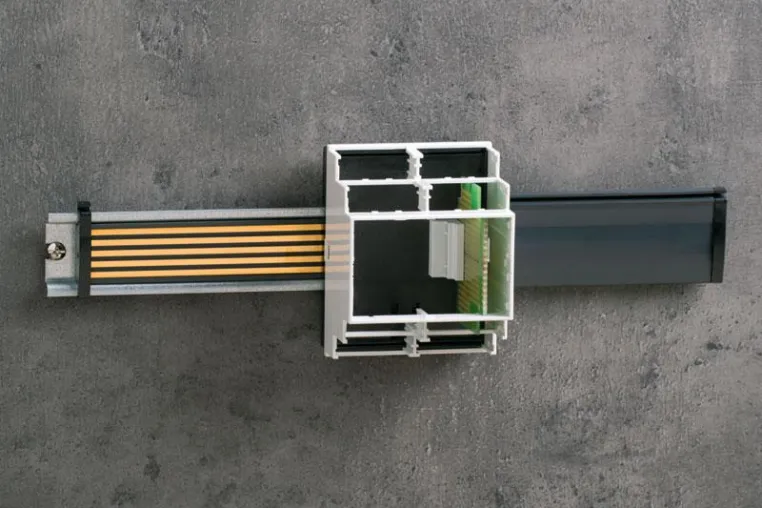 Bild: RAILTEC-BUS-System