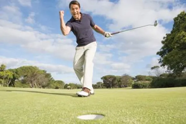 Bild: Ein ganzer Kerl – dank Golf