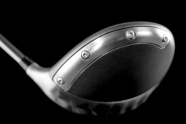 DER ERSTE WINDFORM SP 3D-GEDRUCKTE DRIVER-SCHLÄGER MIT EINER TITAN-SCHLAGFLÄCHE IN PRÄZISIONSBEARBEITUNG Bild: DER ERSTE WINDFORM SP 3D-GEDRUCKTE DRIVER-SCHLÄGER MIT EINER TITAN-SCHLAGFLÄCHE IN PRÄZISIONSBEARBEITUNG
