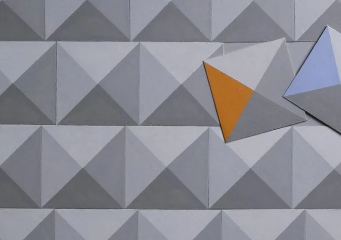 Bild: Op Art Künstler Rolf Wagner (1909-2003) im Raum für zeitgenössische Kunst in Zürich