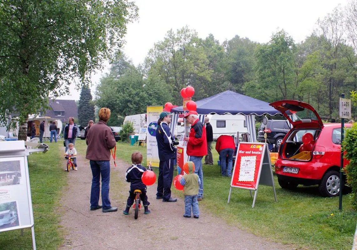 A. Füllmeier, 1. Mai 09, 2. Urlaubsmeile Regenbogen Camp Teck