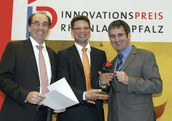 apoplex medical technologies erhält Innovationspreis Rheinland-Pfalz 2010 Bild: apoplex medical technologies erhält Innovationspreis Rheinland-Pfalz 2010