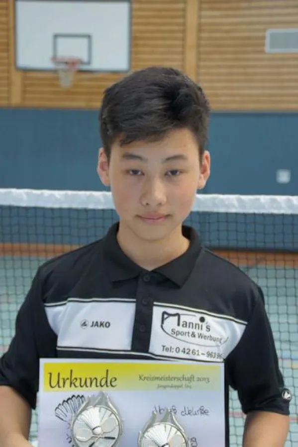 Tan Duong: Kreismeister im Mixed und Doppel U15 in 2013