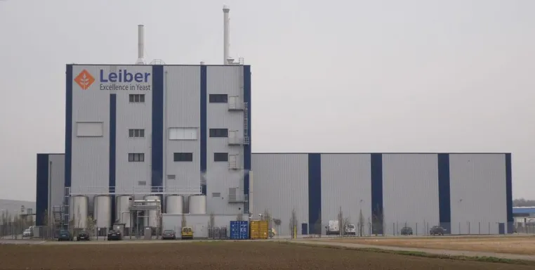 Leiber GmbH eröffnet neuen Sprühturm und schreibt Bierhefegeschichte Bild: Leiber GmbH eröffnet neuen Sprühturm und schreibt Bierhefegeschichte