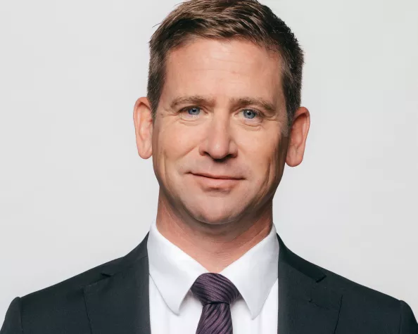 IPH gewinnt Roman Zwolinski als Head of Transaction Germany Bild: IPH gewinnt Roman Zwolinski als Head of Transaction Germany