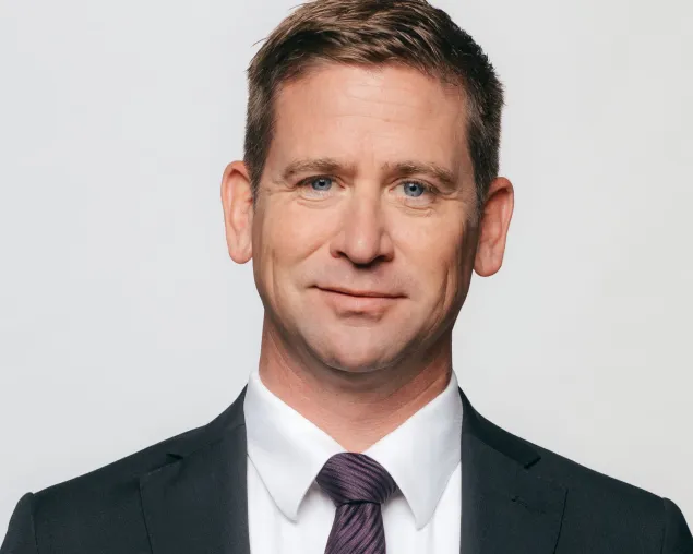 Bild: IPH gewinnt Roman Zwolinski als Head of Transaction Germany