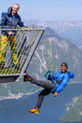 Bild: Spektakuläres Gipfeltreffen: Abenteurer Andrew King, Denise Schindler & Hallstein Wasser für den guten Zweck