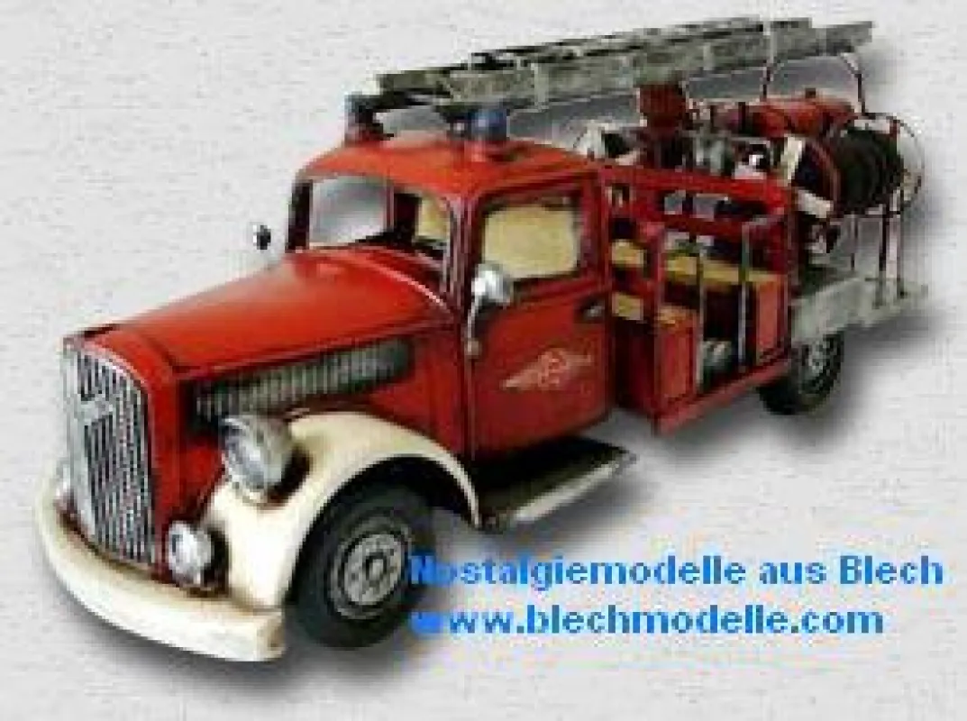 Feuerwehrmodelle aus Blech auf www.blechmodelle.com