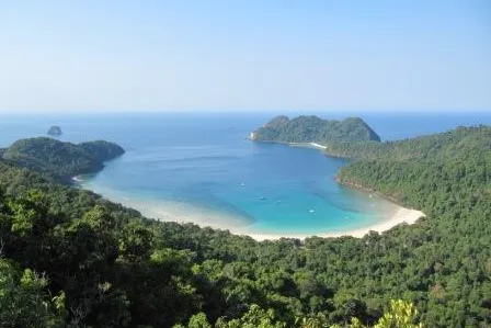 Intrepid Travel mit neuen Segeltrips in Burma und der Karibik Bild: Intrepid Travel mit neuen Segeltrips in Burma und der Karibik