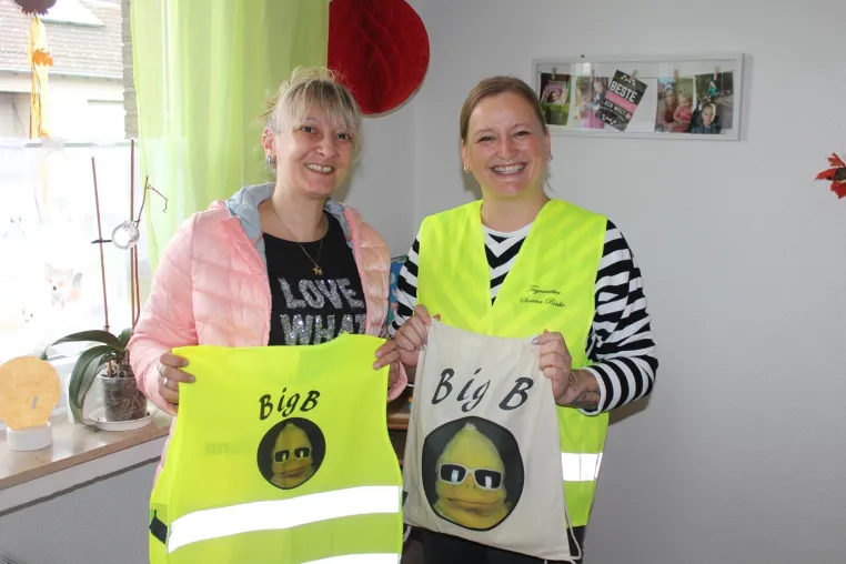 BigB-Warnwesten sorgen für beste Kinder-Sichtbarkeit in Beckum Bild: BigB-Warnwesten sorgen für beste Kinder-Sichtbarkeit in Beckum