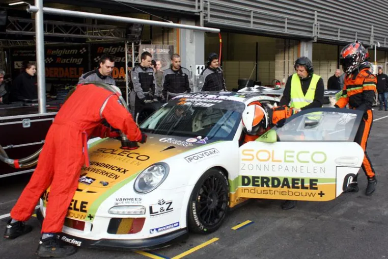Bild: Platz 2 für Dylan und Patric Derdaele in Spa Francorchamps