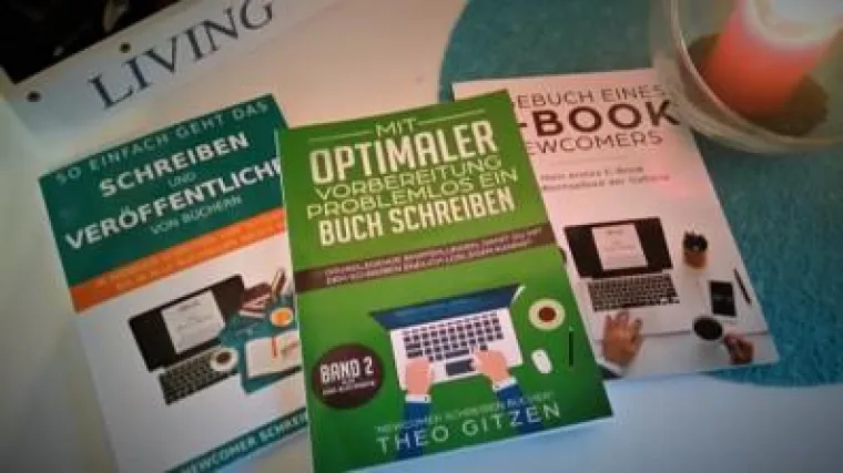 Newcomer schreiben Bücher Bild: Newcomer schreiben Bücher