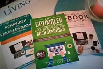 Newcomer schreiben Bücher Bild: Newcomer schreiben Bücher