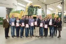Bild: KRONE ehrt Mitarbeiter-Engagement als Stammzellspender