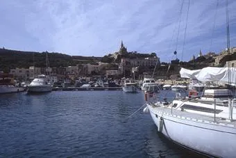 Winter-Segeltörns rund um Malta Bild: Winter-Segeltörns rund um Malta