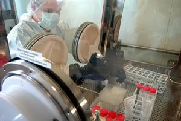 Bild: Das Tübinger Biotechnologieunternehmen CureVac erhält Herstellungserlaubnis vom Regierungspräsidium