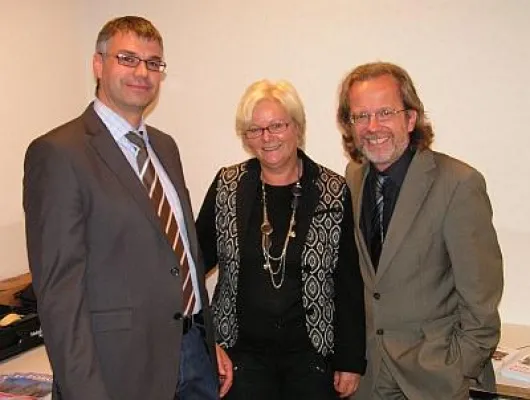 "Brücken bauen" für epilepsiekranke Menschen Bild: "Brücken bauen" für epilepsiekranke Menschen