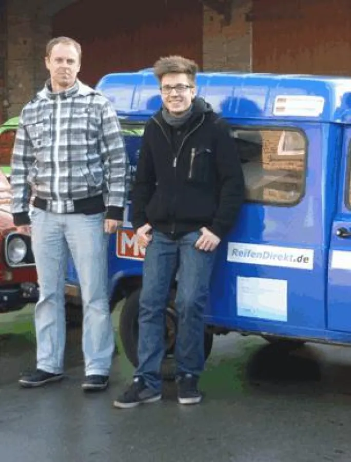 Das „blaue Team“ des deutschen Teams 4L Team Westfalen