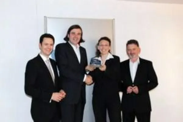 Bild: carriere & more private Akademien gewinnen Excellence Award