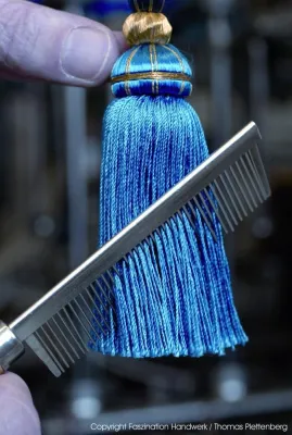 Von Posamenten, Korbgeflecht und Dirndlgwand - der Lichtmessmarkt im Marstall in Berg am Starnberger See Bild: Von Posamenten, Korbgeflecht und Dirndlgwand - der Lichtmessmarkt im Marstall in Berg am Starnberger See