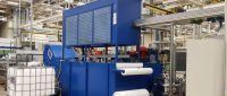 Bild: Effektive und preiswerte Luftfiltration im Großgetriebe- Fertigungswerk Bruchsal der SEW-EURODRIVE GmbH&Co.KG