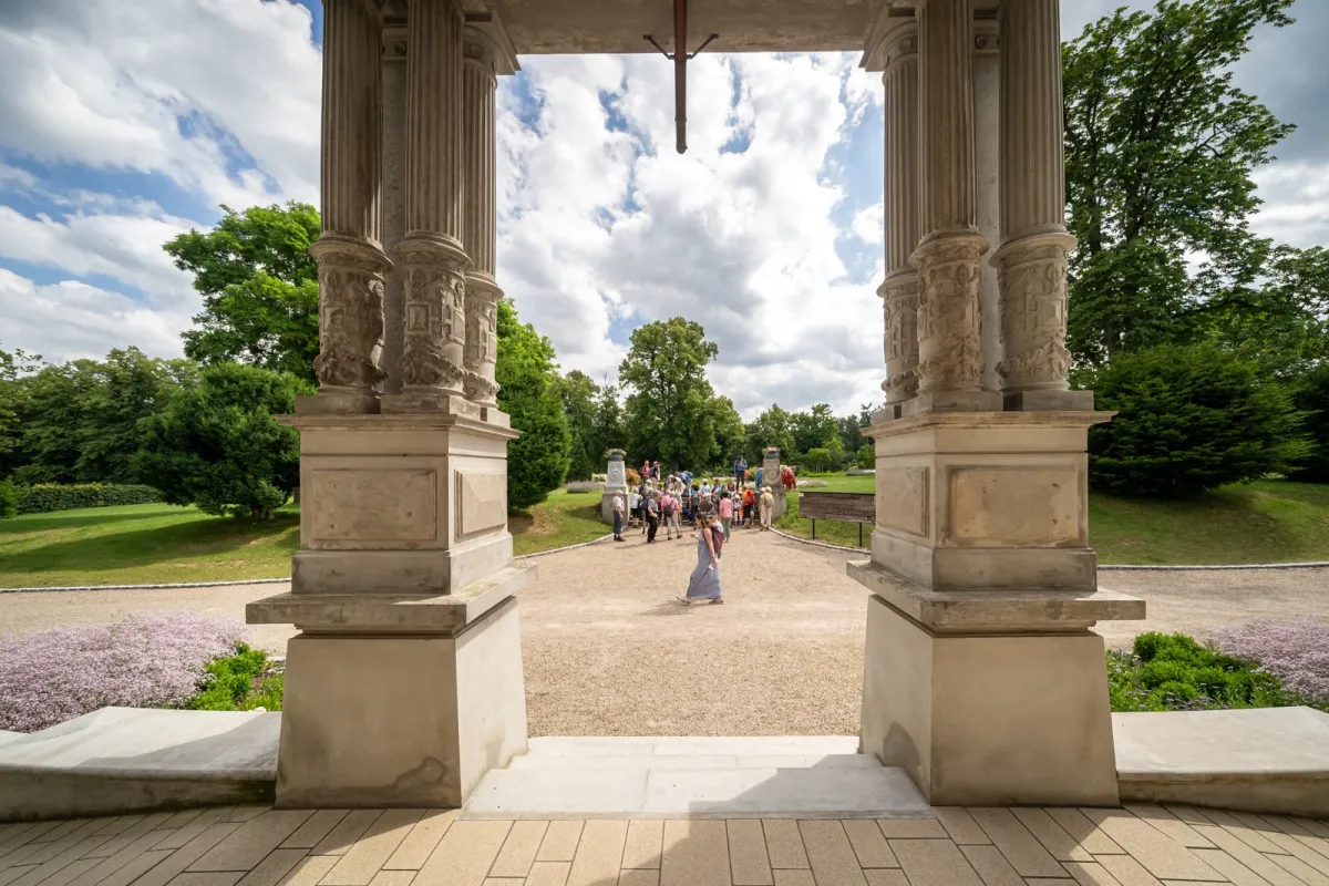 Schloss Kaarz mit Park zur MittsommerRemise am 22.6.24 (© Domusimages)