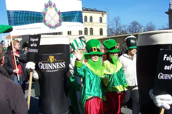Bild: 250 Jahre Guinness Brautradition – Feiern mit Pint, Pubs und Parade