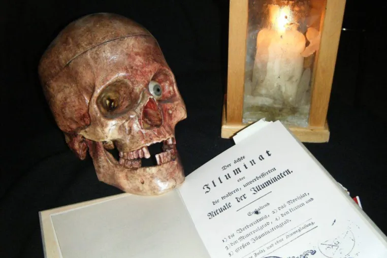 Premiere Erlebnisführung - "Jesuiten, Illuminaten und die =Sau von Ingolstadt=" am 14.06.09 in Ingolstadt Bild: Premiere Erlebnisführung - "Jesuiten, Illuminaten und die =Sau von Ingolstadt=" am 14.06.09 in Ingolstadt
