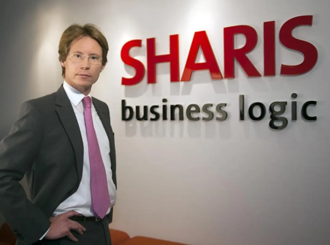 Arnaud Becuwe - SHARIS GmbH