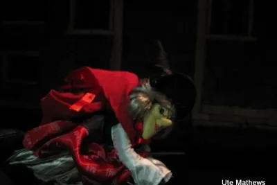 Bild: Venedig- Befana schickt den Weihnachtsmann nach Hause