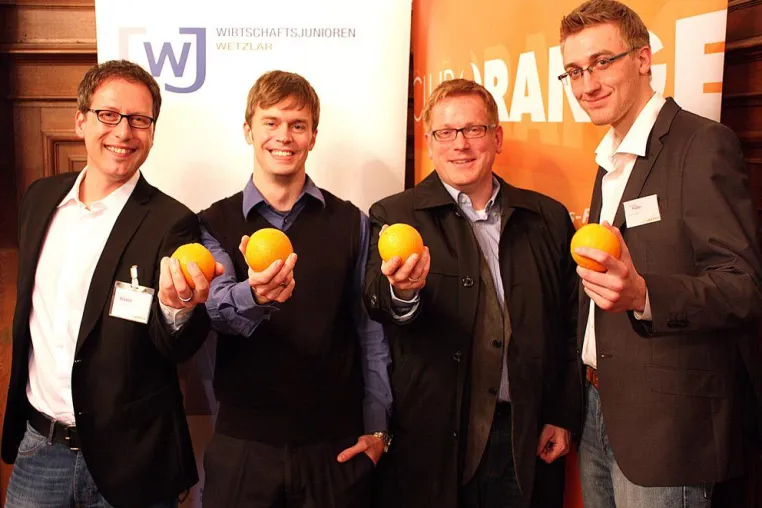 Bild: Wirtschaftsjunioren und der Club Orange diskutieren über Social Media