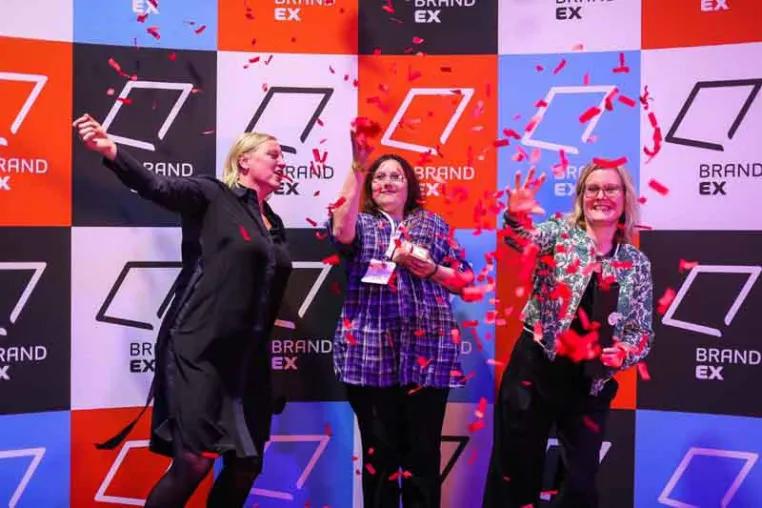 Zwei Auszeichnungen beim BrandEx für VOSS+FISCHER Bild: Zwei Auszeichnungen beim BrandEx für VOSS+FISCHER